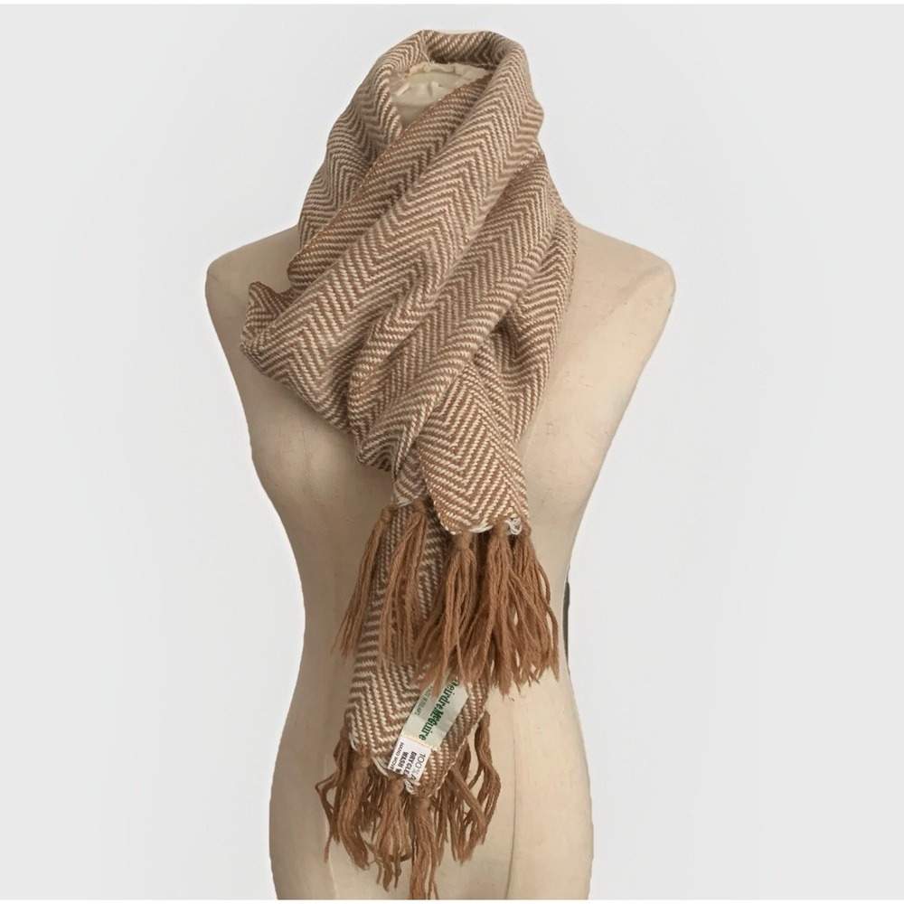 Deirdre McGuire Alpaca Herringbone‎ Fringe Scarf Ireland